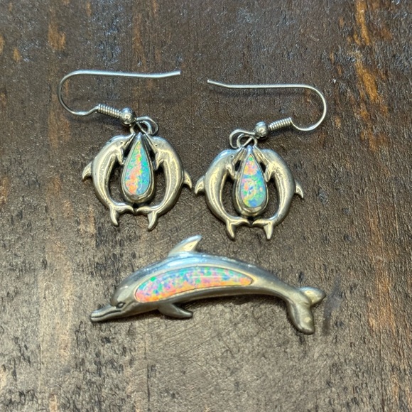 Handmade Jewelry - Vintage Sterling Silver Dolphin Jewelry Set with Opal Accents